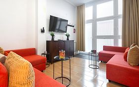 Pleasant Apartment Near Madrid Center